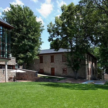 Albergue Francisco Giner De Los Rios Villablino Kültér fotó