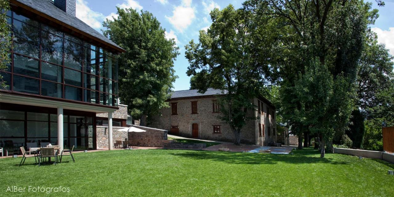 Albergue Francisco Giner De Los Rios Villablino Kültér fotó